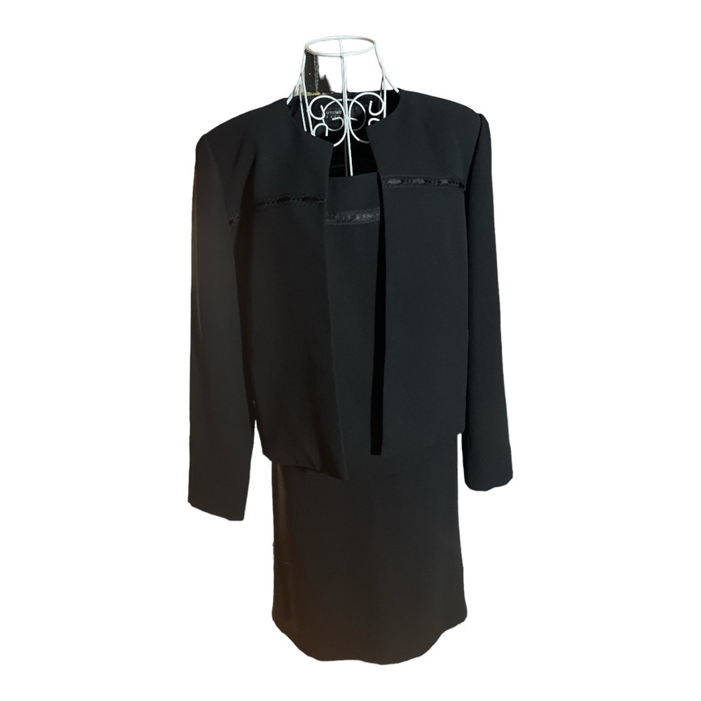 Liz Claiborne  3 piece Skirt Suit